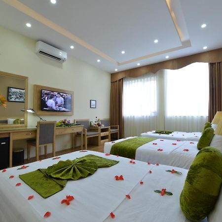 Blue Hanoi Inn Hotel Oda fotoğraf